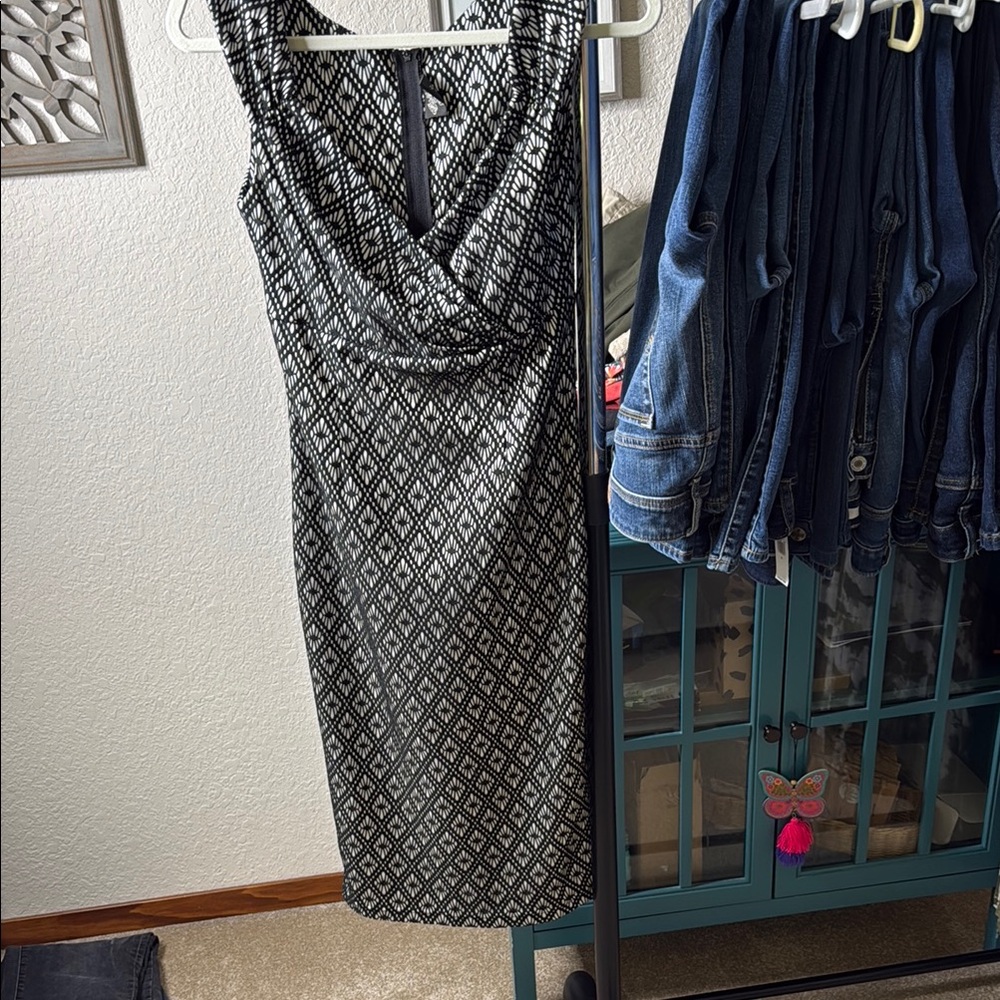 Rock Steady Vintage Elegant Black and White Dress, Size M